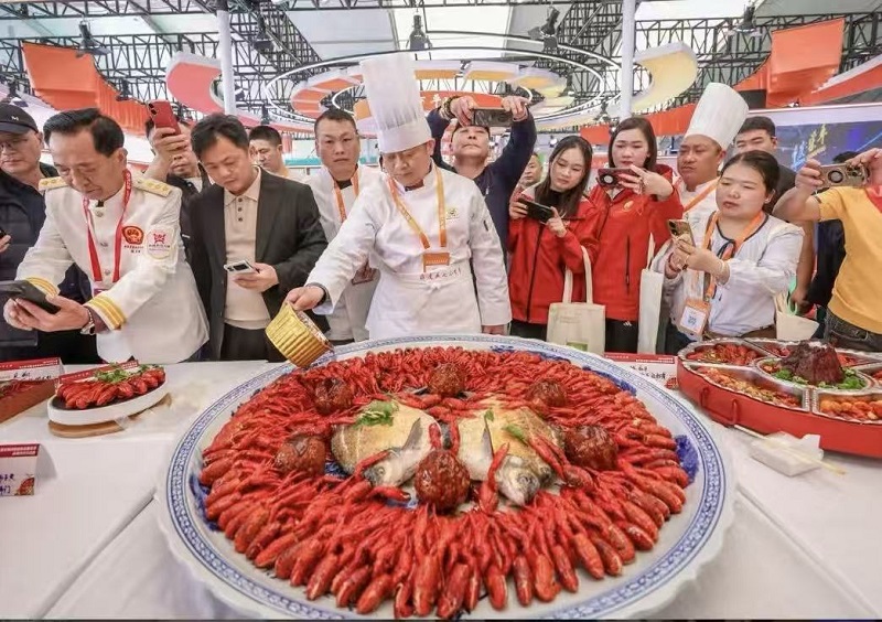 <a href="./xwzx/gzdt/202609/t20260922_784904.html">千厨齐聚首 鲜烹武昌鱼｜2026首届（武昌鱼）烹饪艺术创新千厨巅峰会暨第六届淡水河鲜菜品厨艺展演即将启幕</a>